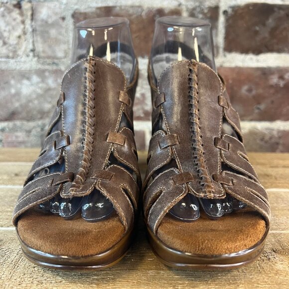 AEROSOLES Open Toe Brown Leather Chunky Block Heel Sandals Sz 8.5 - Picture 2 of 14